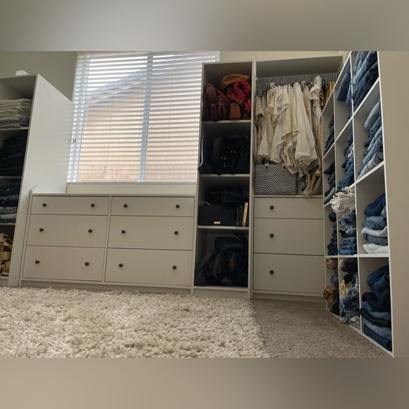 BUNDLE & SAVE!!! At least 100 new listings this next month✨ ••• - Picture 8 of 14